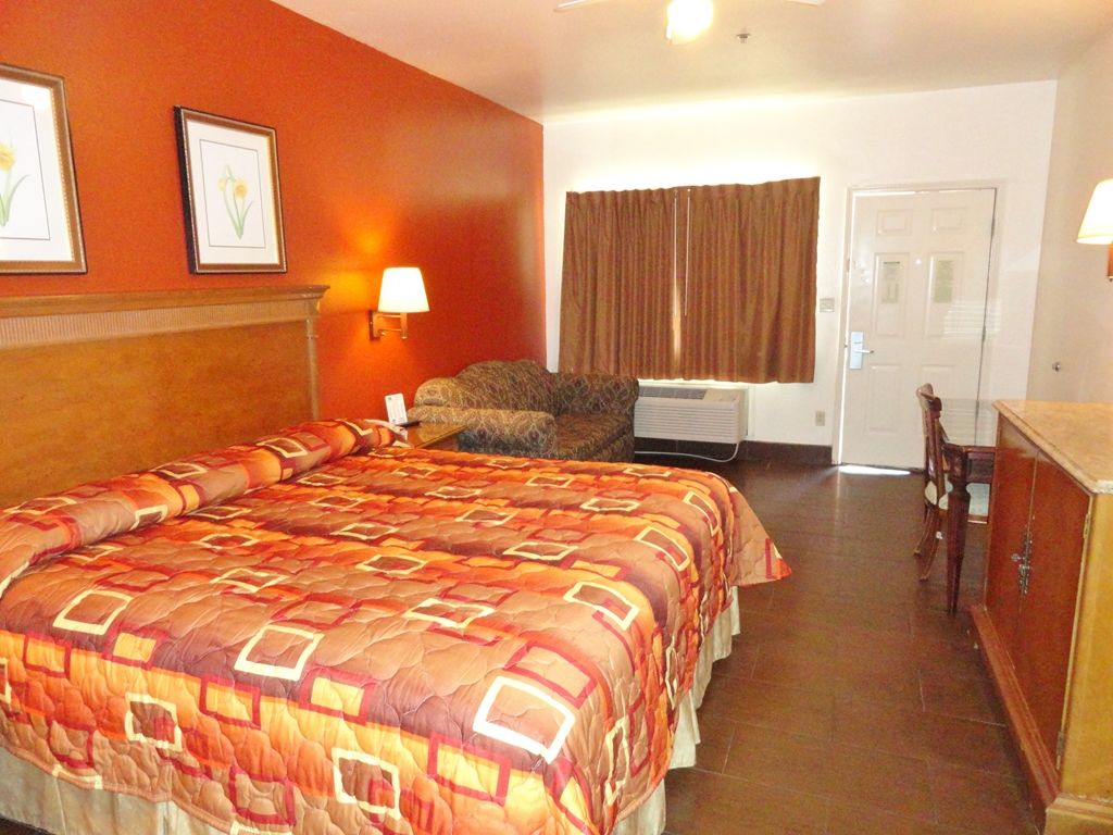 Americas Best Value Inn - Браунсвил Стая снимка